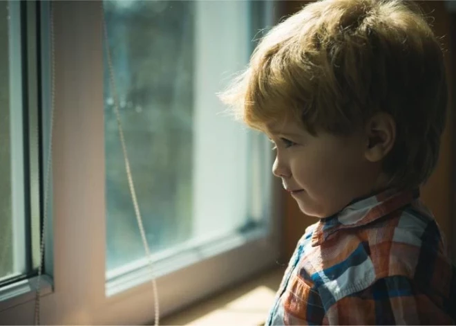 Латвия вводит строгие требования разводов у нотариуса для семей с детьми