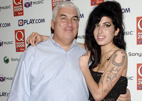 Eimija Vainhausa ar tēti Miču Vainhausu 2006. gadā.