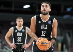 "VEF Rīga" izcīna savu pirmo uzvaru FIBA Čempionu līgā un saglabā cerību sasniegt "play-in" kārtu