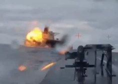 VIDEO: ukraiņi Melnajā jūrā iespaidīgi uzlaiž gaisā 30 miljonu dolāru vērtu Krievijas tankkuģi