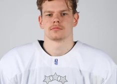 Latvijas hokeja talants NHL drafta prognozēs sasniedzis rekordaugstu vietu