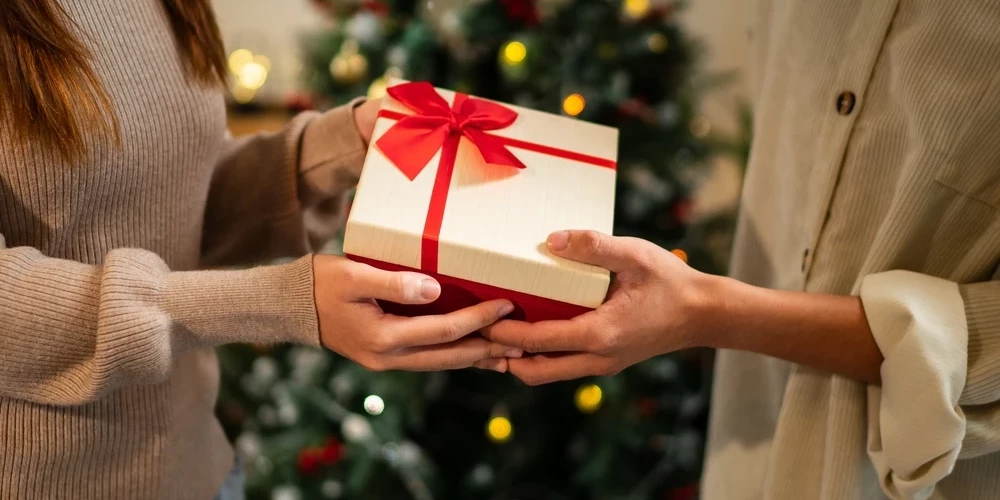 Ziemassvētku dāvanu pirkšanas tempi un budžeti Baltijā būtiski atšķiras.