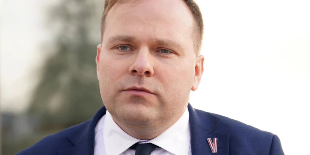  Par Siguldas novada domes mēru ievēlē Latvijas Zemnieku savienības pārstāvi Linardu Kumski.