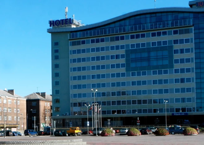 В Даугавпилсе меняют правила пользования платными автостоянками