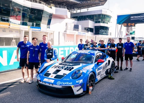 Valtera Zviedra komanda (foto: Mühlner Motorsport)