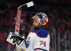 Šilova pārstāvētā “Penguins” aizmaina Džariju uz “Oilers”, pretī iegūst Skineru