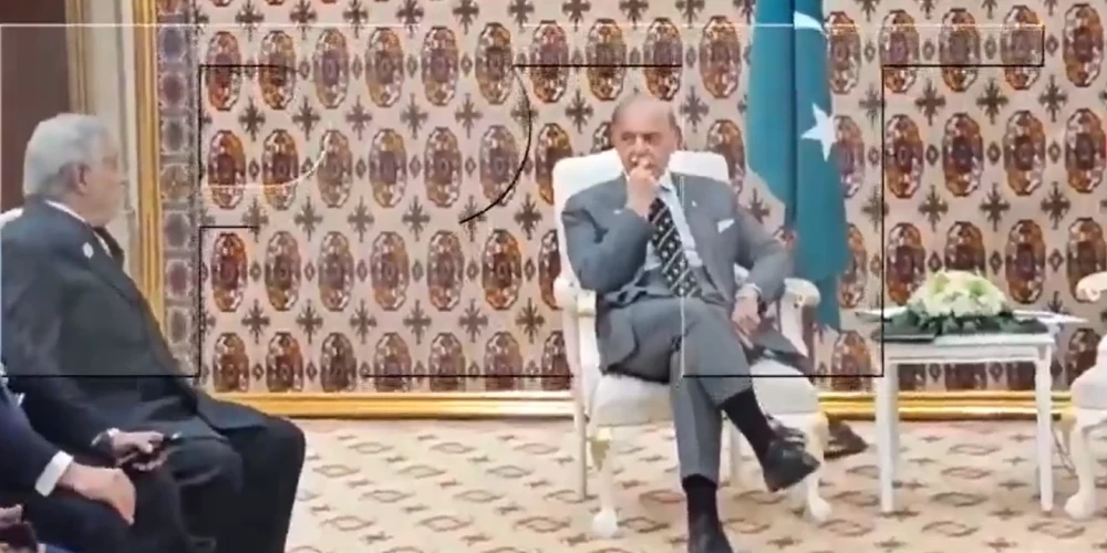 Pēc 40 minūšu gaidīšanas Šarifs ieiet Putina un Erdogana sarunu telpā.