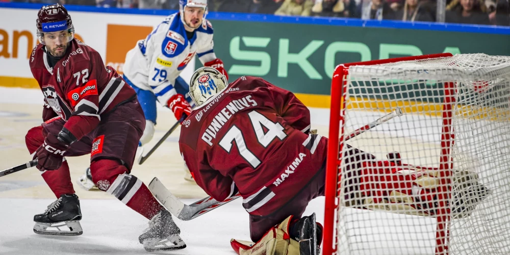 100. spēli Latvijas izlases kreklā aizvadījušais Jānis Jaks piecas sekundes pirms pamatlaika beigām panāca izlīdzinājumu.