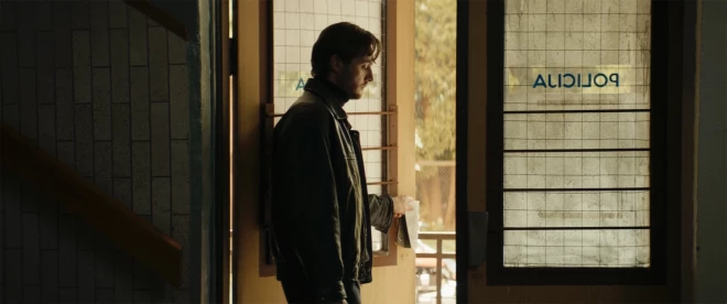 Kadrs no "Tumšzilais evaņģēlijs".