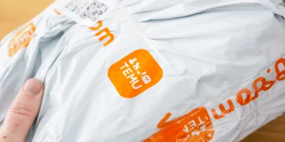 No nākamā gada jūlija par lētajiem pasūtījumiem no Ķīnas nāksies maksāt par 3 eiro vairāk.