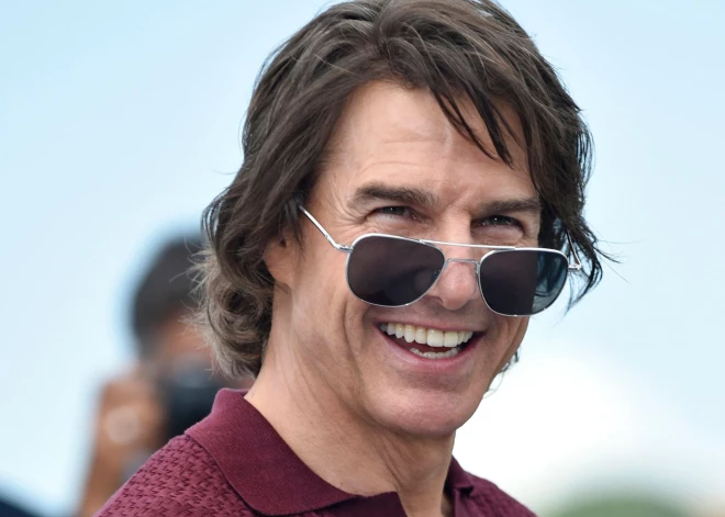 Том Круз все-таки не полетит в космос - не хочет просить Трампа об одолжении