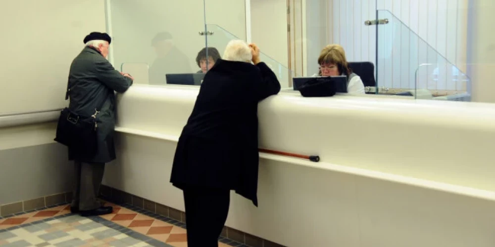 Rīgas 1. slimnīca aicina iedzīvotājus ar izpratni izturēties pret noteiktajiem ierobežojumiem.