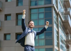 Латвийский бизнес смотрит в 2026-й с осторожной надеждой: 55% ждут стабильности или роста