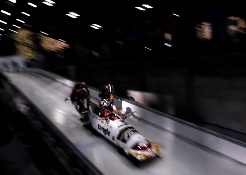 Latvijas bobsleja četrinieku ekipāža ar pilotu Renāru Grantiņu izcīnīja 13. vietu.