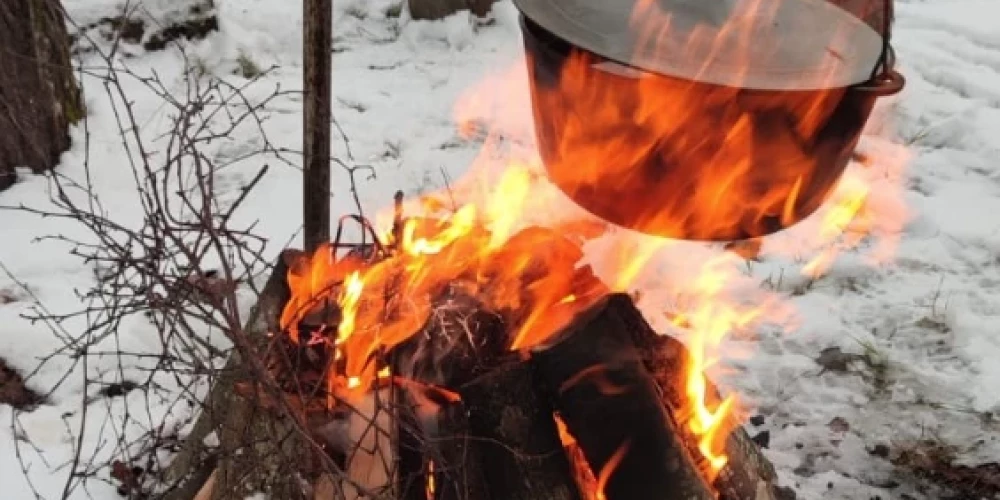 Pārgājiena noslēgumā būs ugunskurs (foto: "Stāmeriena" / Facebook)