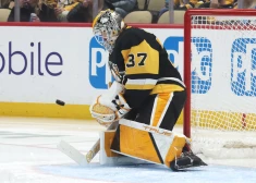 Šilovam 26 atvairīti metieni "Penguins" zaudējumā papildlaikā