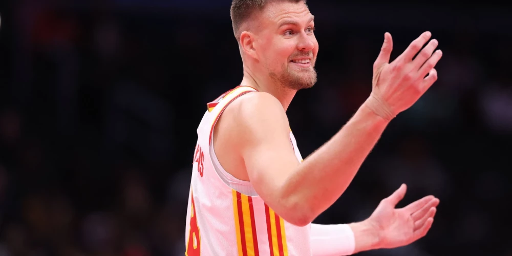 Latvijas basketbolists šosezon 13 spēlēs vidēji izcēlies ar 19,2 punktiem, 5,6 atlēkušajām bumbām, 3,1 rezultatīvu piespēli un 1,5 bloķētiem metieniem.