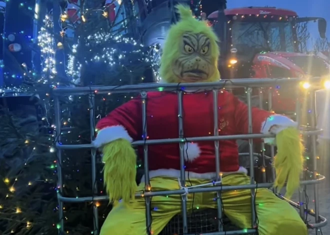 FOTO, VIDEO: Varakļānos aizvadīta īpaša svētku tradīcija, kas priecē gan lielus, gan mazus