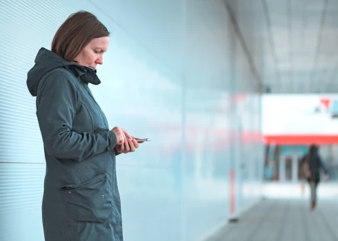 Ja tomēr jādodas uz Krieviju vai Baltkrieviju, VDD iesaka neņemt līdzi savu mobilo telefonu.