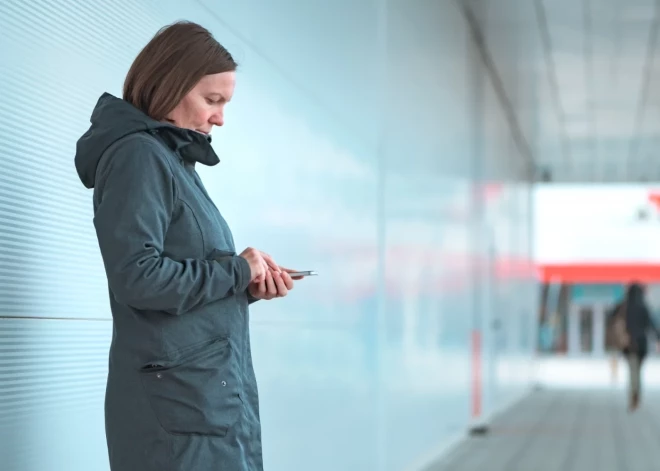 СГБ предупреждает путешествующих на праздники в Россию и Беларусь - не берите с собой свой телефон