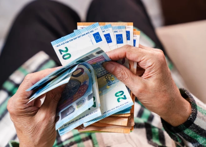 Пенсии из Украины, Беларуси и России: названы суммы и срок выплат