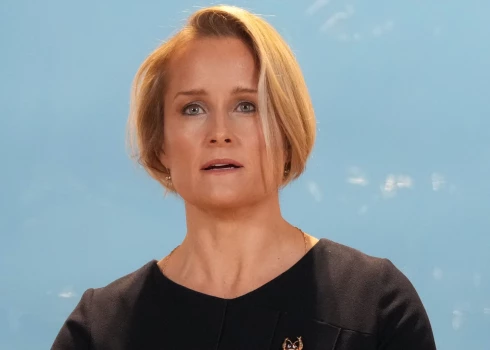  Lielbritānijas ārējās izlūkošanas dienesta MI6 direktore Bleiza Metreveli.