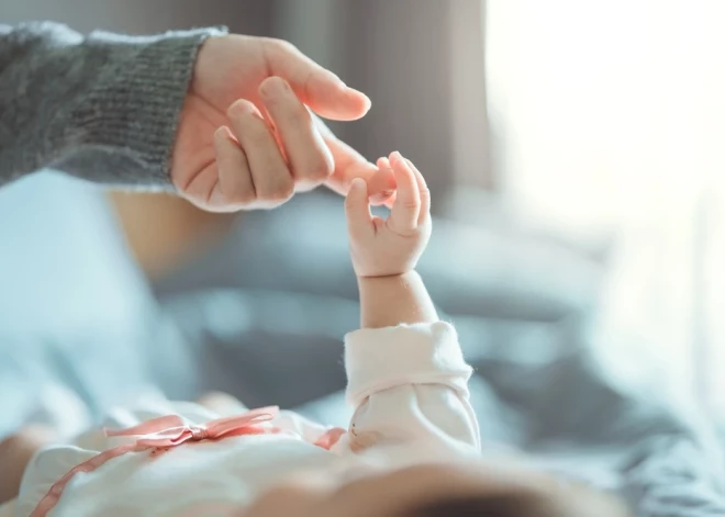 Latvijā turpinās dzimstības kritums – desmit mēnešos nepilni 10 tūkstoši jaundzimušo