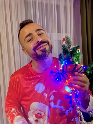 Baibas dāvana Roberto.