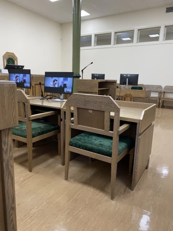 Nākamo tiesas sēdi Kaimiņa lietā Kurzemes apgabaltiesas tiesnese Aija Āva nozīmējusi janvārī.