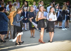 Утверждены даты начала, окончания и каникул на 2026/2027 учебный год в Латвии 