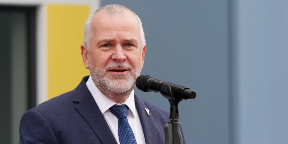 Kriminālprocess, kurā kriminālvajāšanu rosināts sākt pret  Jāni Baiku, saistīts ar industriālo telpu būvniecību Valmierā.