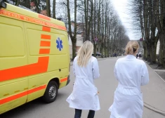 Тайны больше нет: в Латвии раскрыли, сколько на самом деле зарабатывают врачи в больницах