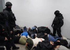 ФОТО, ВИДЕО: в Украине задержаны латвийцы, которые помогали телефонным мошенникам обкрадывать соотечественников