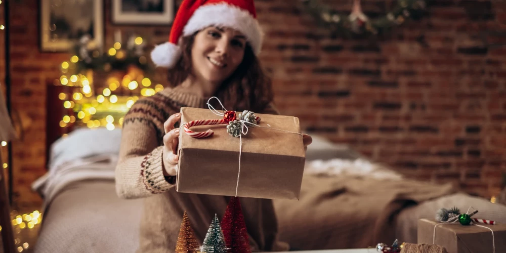 Tuvojas Ziemassvētku dāvanu laiks, taču ne visas dāvanas būtu vēlamas (foto: Shutterstock)