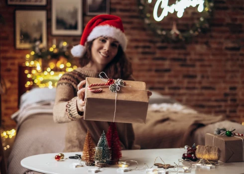 Tuvojas Ziemassvētku dāvanu laiks, taču ne visas dāvanas būtu vēlamas (foto: Shutterstock)