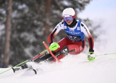 Dženifera Ģērmane Pasaules kausa sacensībās pārliecinoši kvalificējas slaloma otrajam braucienam