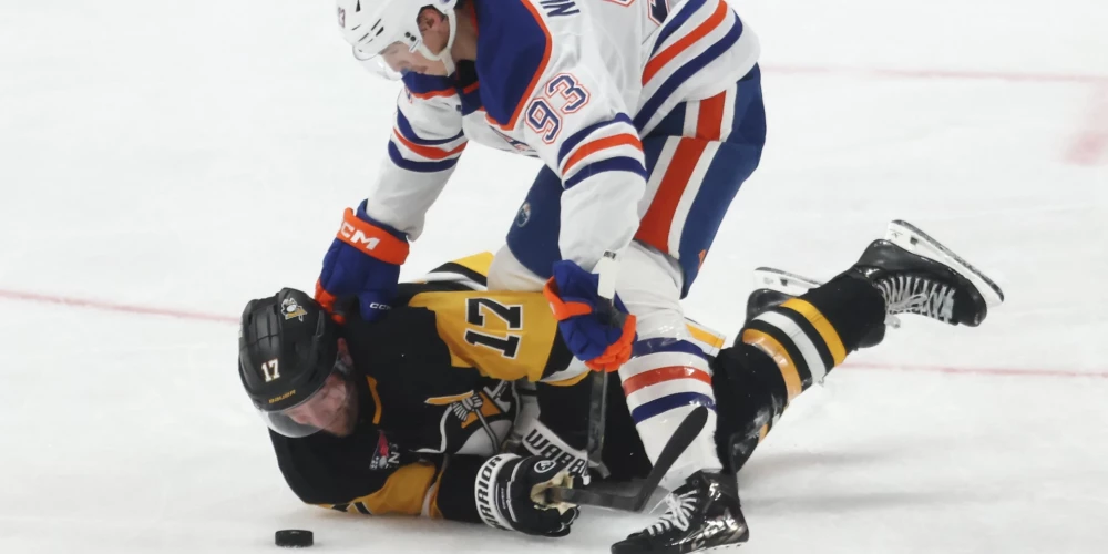 "Penguins" zaudē "Oilers" komandai.