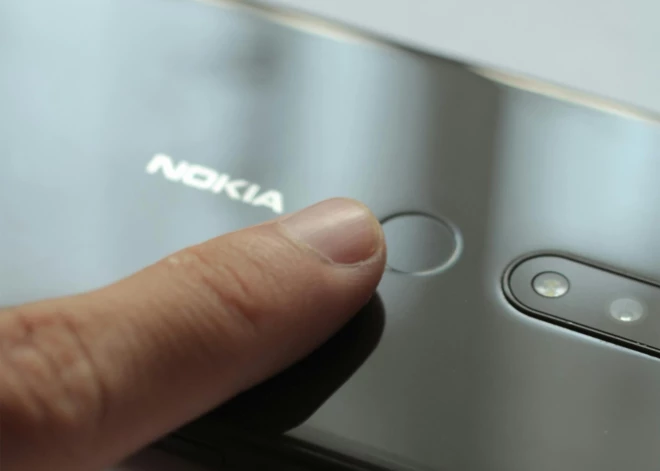 Šoka terapija "Nokia": uzņēmums iedala darbiniekus labajos un sliktajos