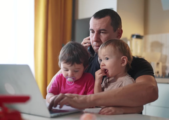 Vecāku dzīve ar maziem bērniem bieži līdzinās nepārtrauktam skrējienam, un brīžiem šķiet – taču noteikti eksistē kāds vienkāršāks risinājums.