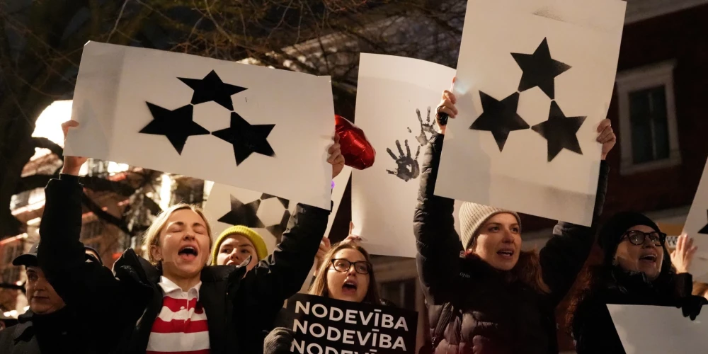 Протест против выхода Латвии из Стамбульской конвенции.
