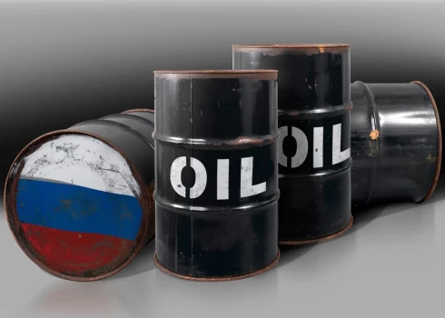 Санкции против российской нефти хотят усилить.