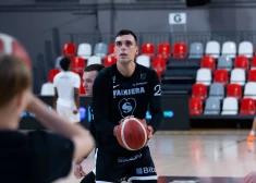 Valmieras basketbolisti ENBL mājās pārspēj Kapfenbergas “Bulls”
