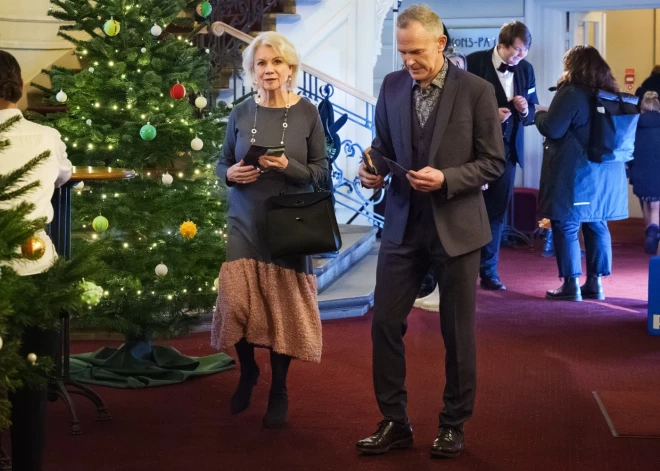 “Pastkartes Ziemassvētkos” pirmizrāde.