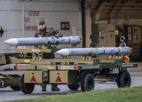 2025. gada 4. decembris: Vācijas Gaisa spēki ir sākuši pārvietot Eurofighter lidmašīnas no Taktiskā aviācijas spārna uz NATO robežu Polijā.