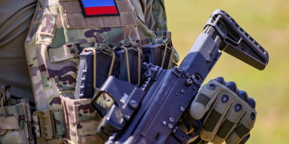 Vienības iekšienē shēma vairs netiek slēpta. Tos, kas iekļauti "īpašajā sarakstā", ir viegli pamanīt.