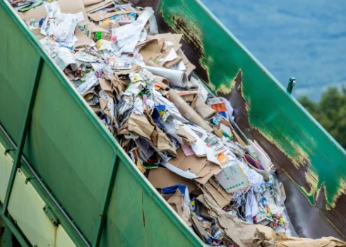 KP veikusi procesuālas darbības divos atkritumu poligonu infiltrāta attīrīšanas uzņēmumos. 