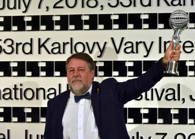 Переехал в Ригу после аннексии Крыма: документалист Виталий Манский станет гражданином Латвии