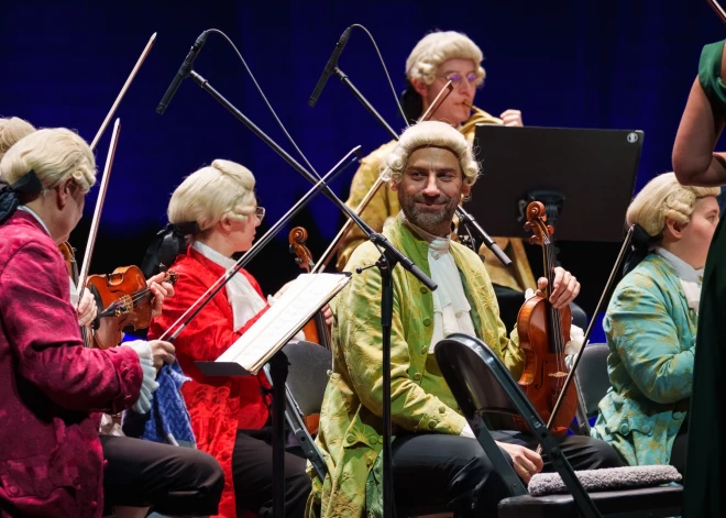 Vīnes Mocarta orķestris "uguņo" Rīgā