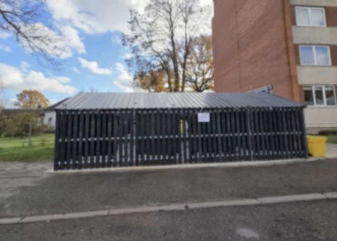 FOTO: Dobeles novadā turpinās aktīva iekšpagalmu labiekārtošana