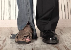 "Латвия двух скоростей": разница в зарплатах между Ригой и Латгале достигла почти 34%